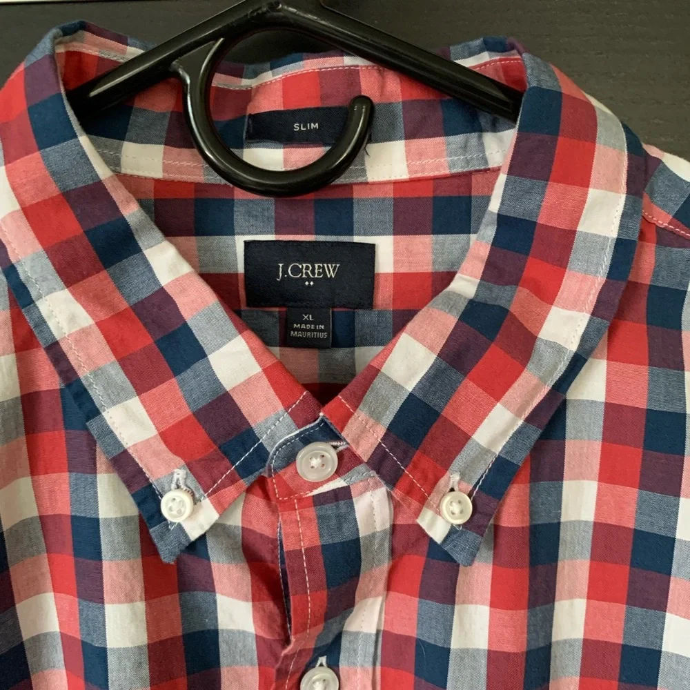 J. Crew Men’s Slim Fit Long Sleeve Plaid Button Down Shirt